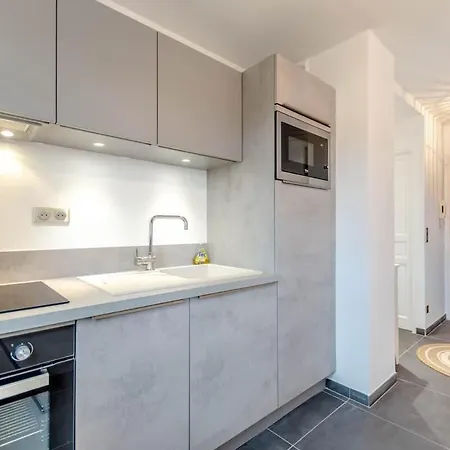 Διαμέρισμα Le Clos L Pool & Balcony L Shellter